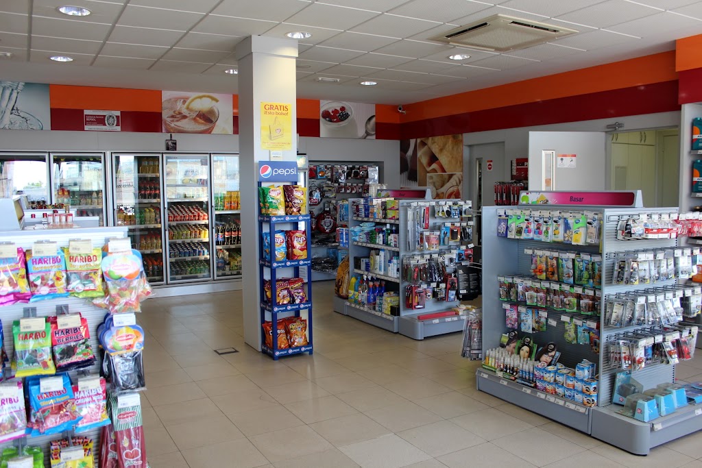 Ecoarea de Serveis Can Calderon de CLAUS — Interior
