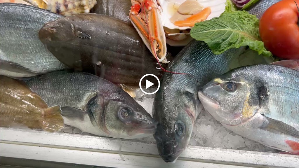 Chiringuito Pepe y Carmen — Videos