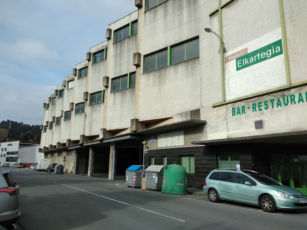 Carrocerias TUV (Tecnologias Unificadas de Vehiculos s.l.)