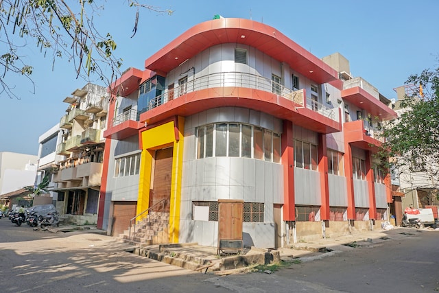 Hotel O Suman Lodging