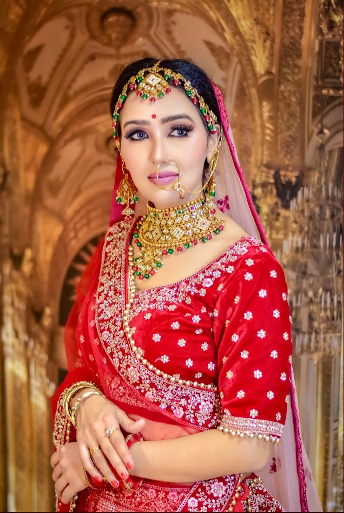 The 3Sis Makeover Best Makeup Studio In Orai