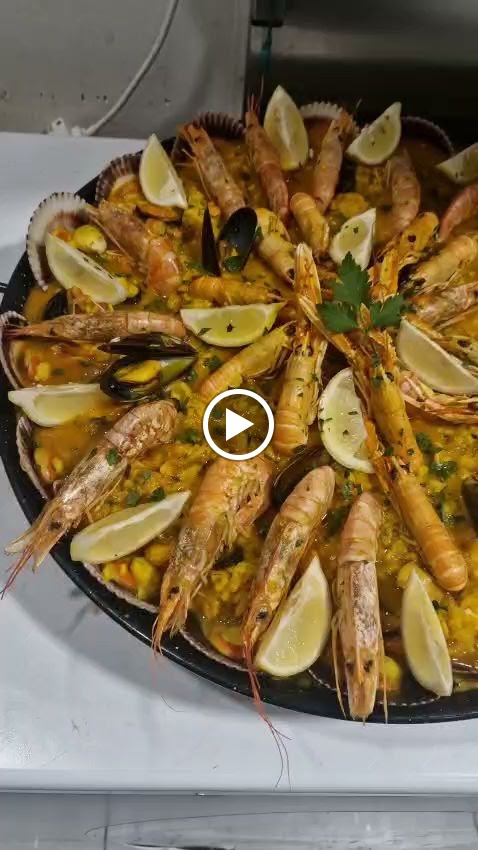 Taperia Luna Flores — Videos