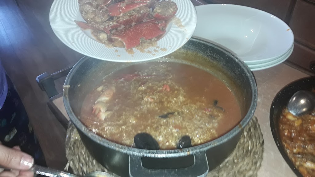 Restaurant La Barca de Ca l'Ardet — Paella