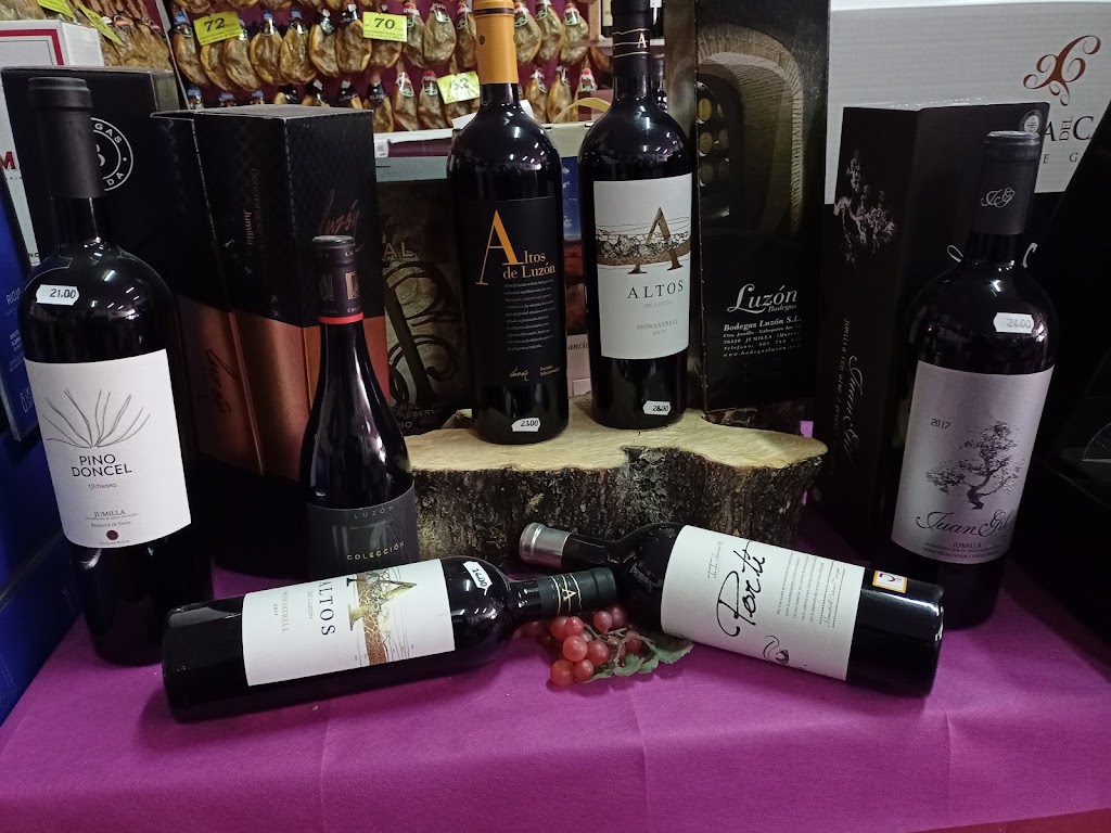 Bodegon Plus — Comida y bebida