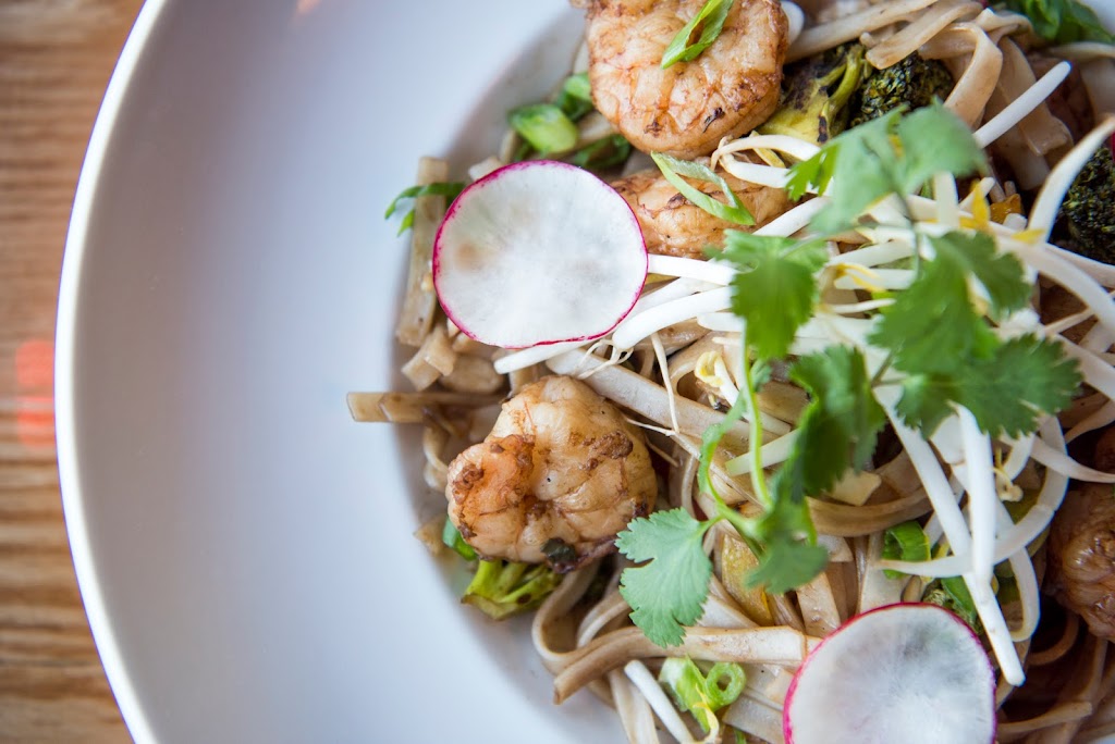  Bibinger's Bar & Restaurant