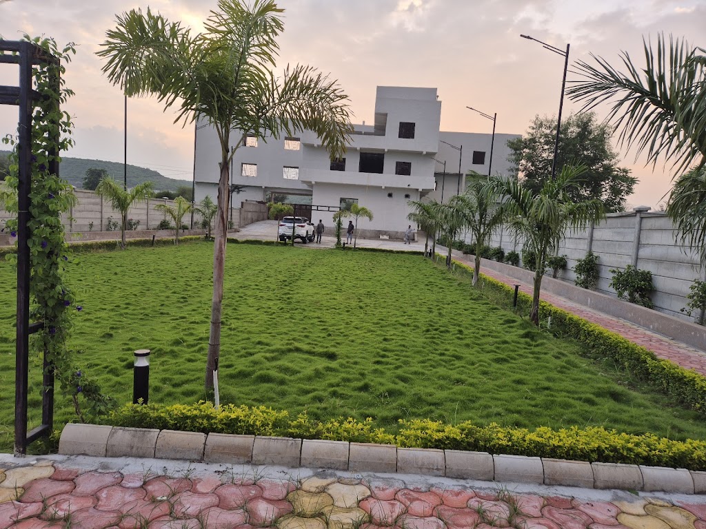 Hotel Rudra Residency