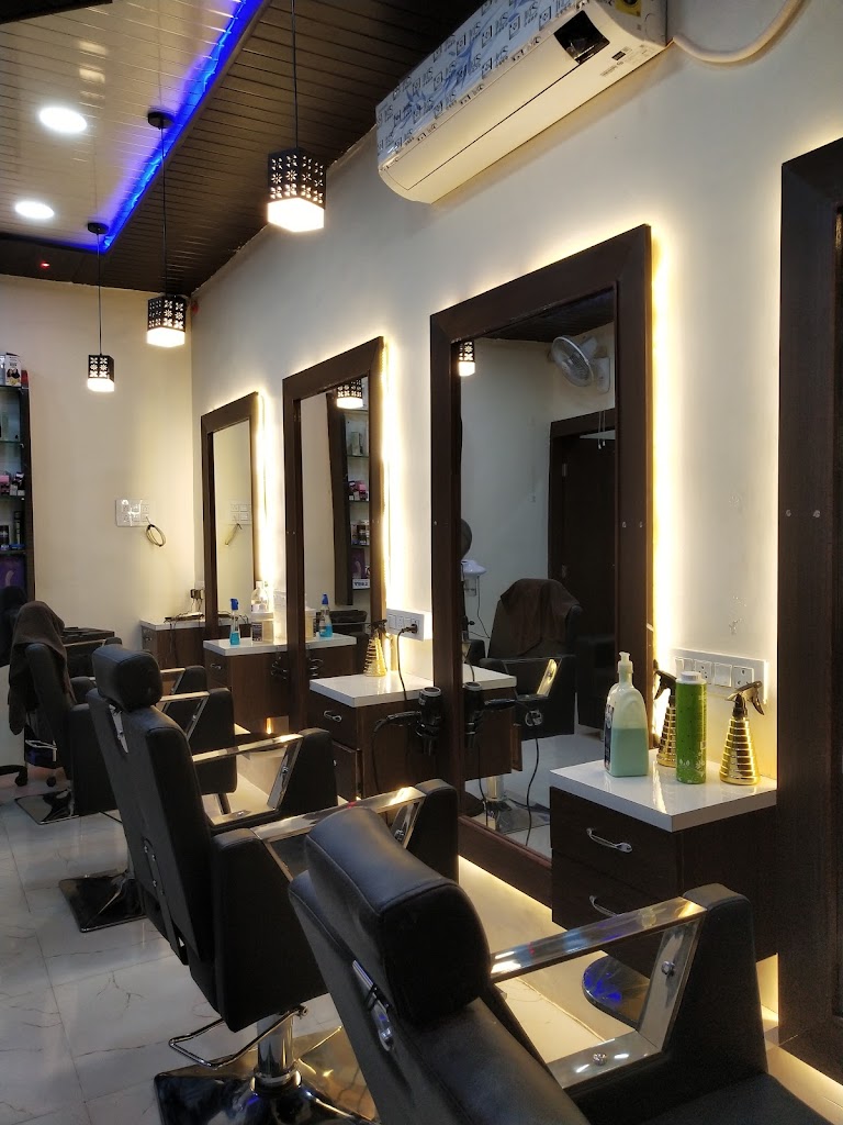 Ultimate Looks Unisex Salon