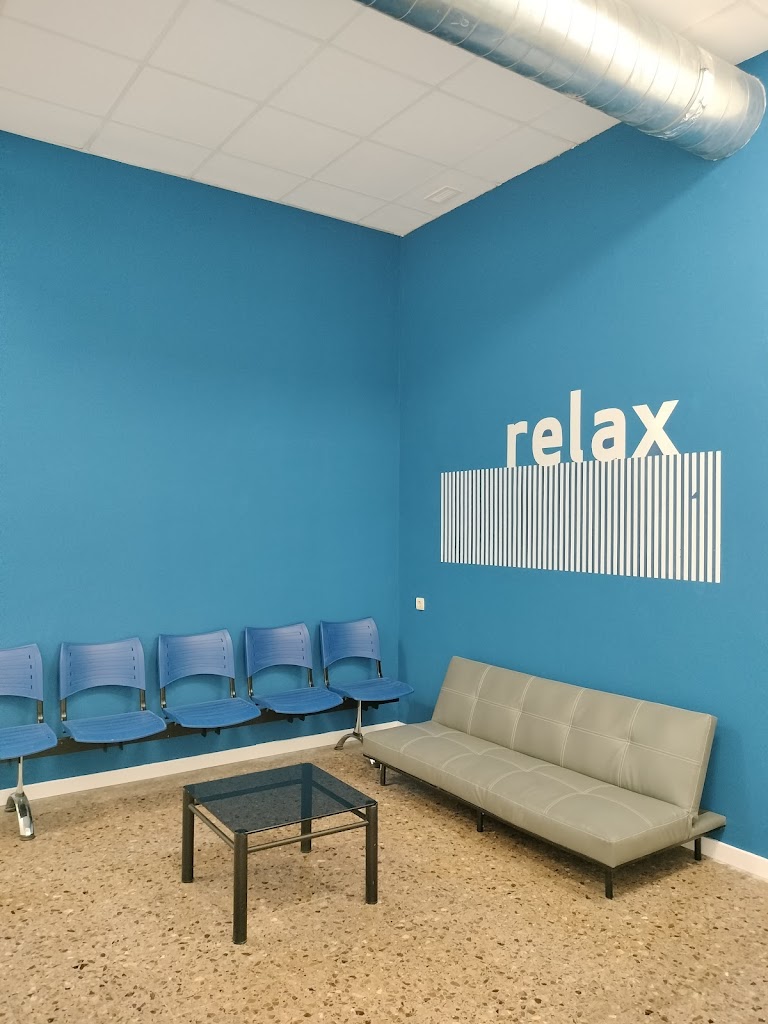 IHMGS, International Hotel Management Gastronomy School.