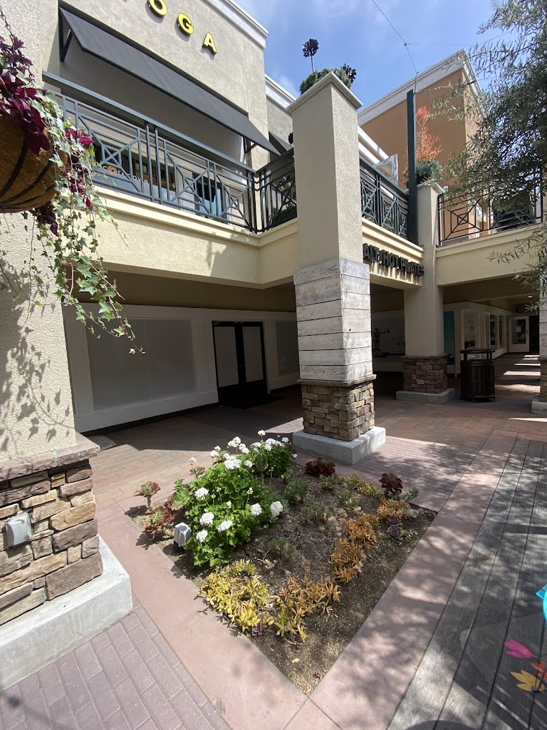  SaltVault Hot Pilates Classes & Studio of Del Mar, CA