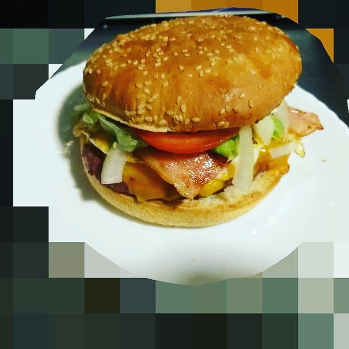 Kiosco Ivan — Comida y bebida