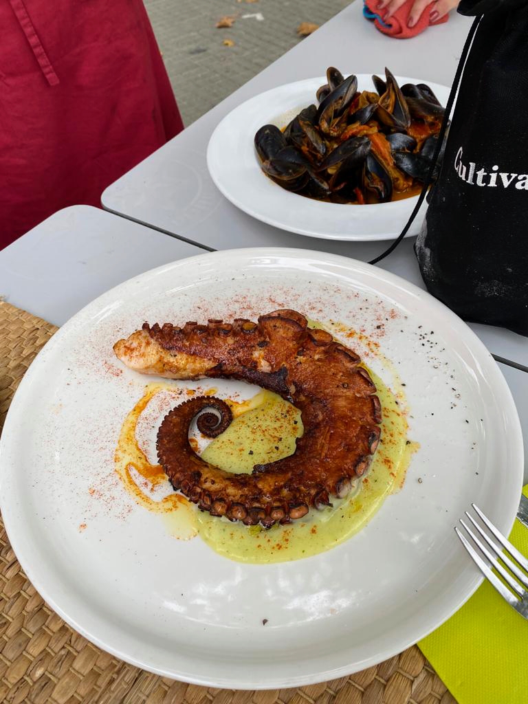 Le Borinot — Comida y bebida