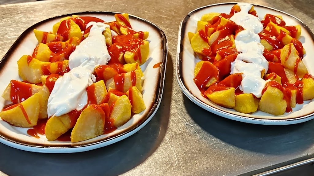 Cafeteria Garcia Mostoles — Comida y bebida