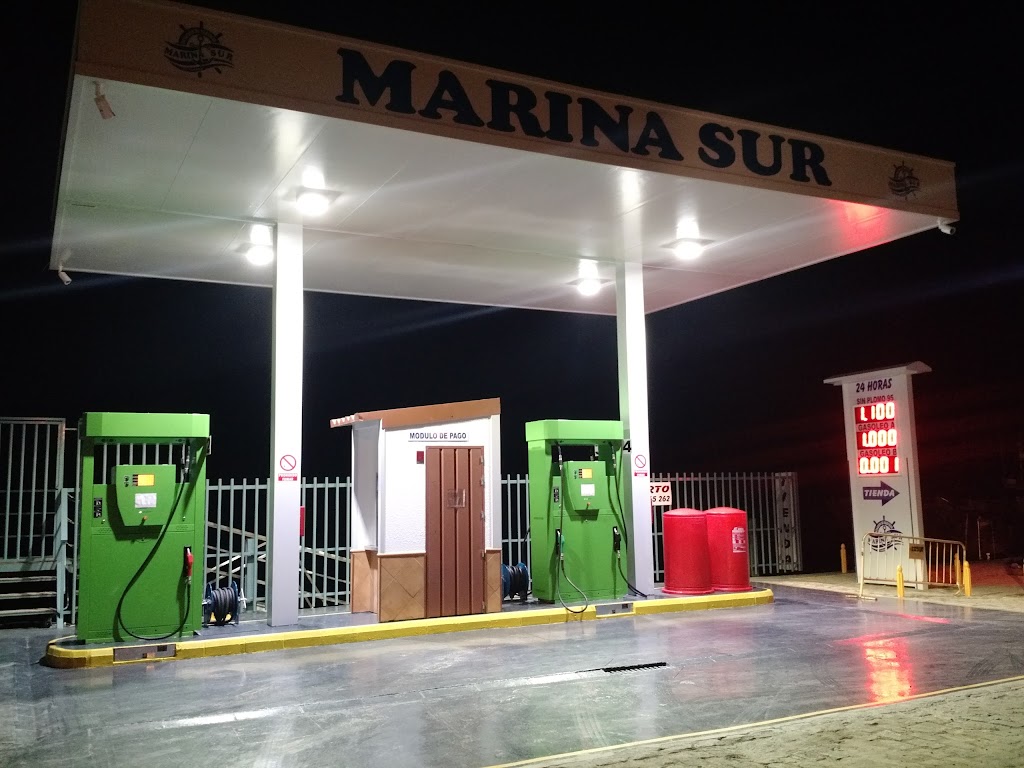 Marina Sur — Exterior