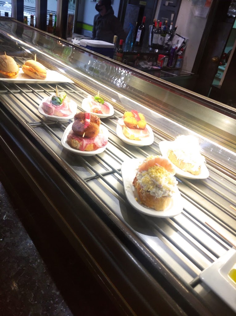 Cafeteria Queen — Comida y bebida