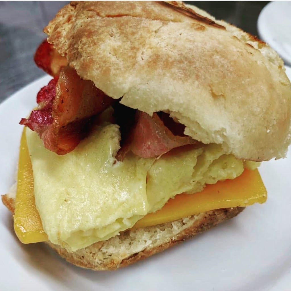 Breakfast sandwich