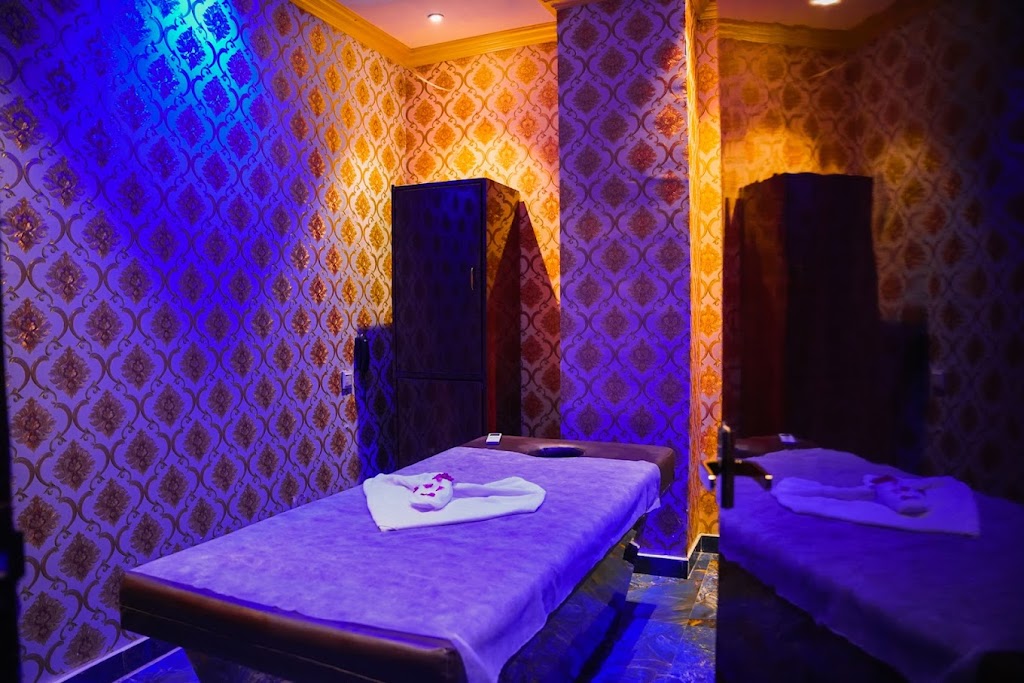 A S Beauty Parlour And Saloon