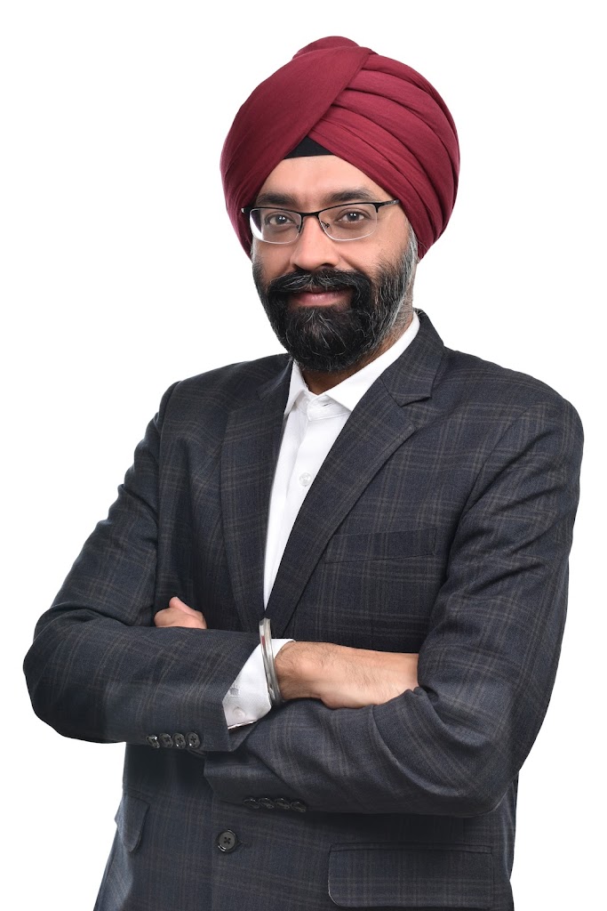 Dr. Dr Manvinder Singh Sachdev