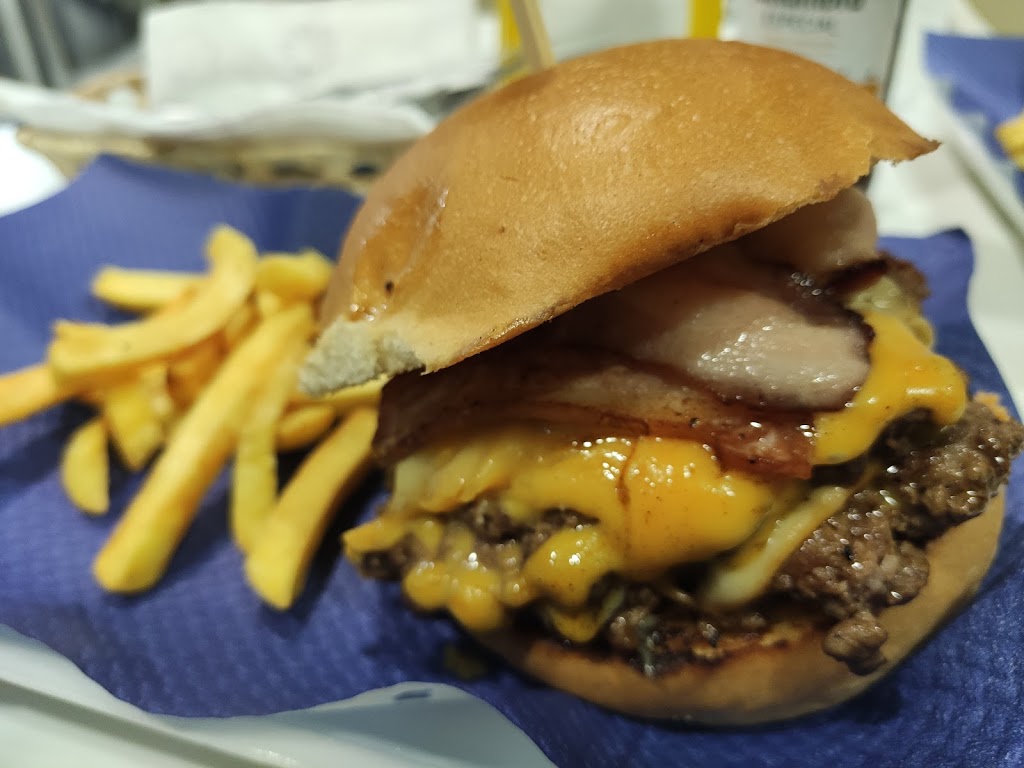 Hamburgueseria El Rodeo — Hamburguesa