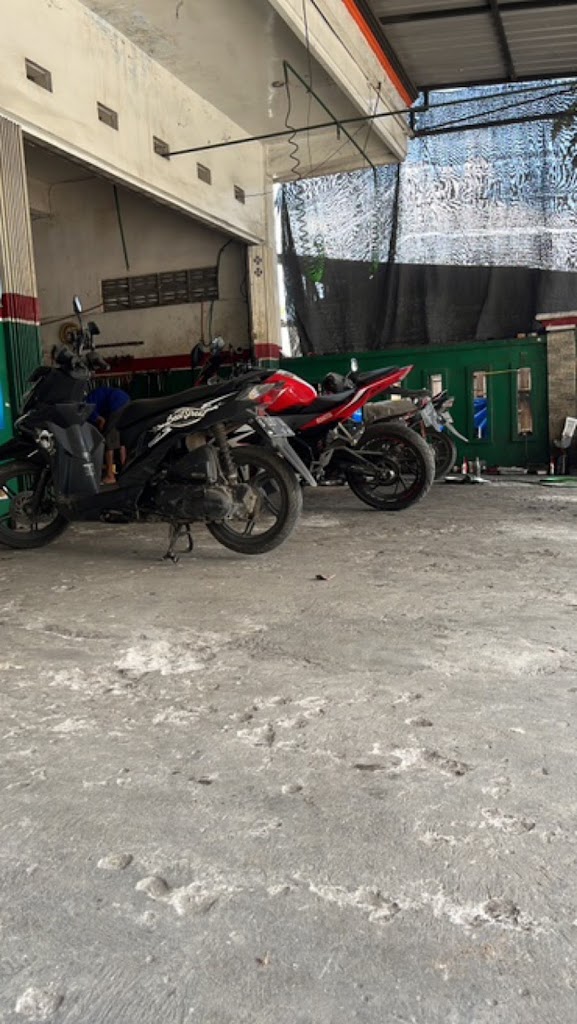 Bengkel Motor Bintang 9