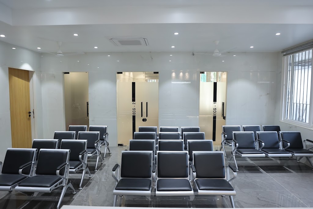 Dr. Dr Anupam Shah Heart Clinic