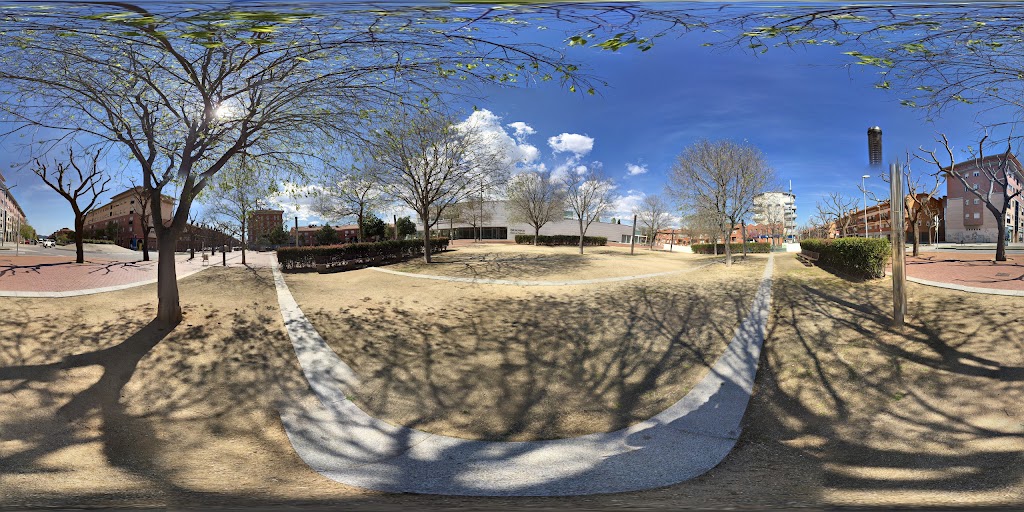 Biblioteca Esteve Paluzie — Street View y 360deg
