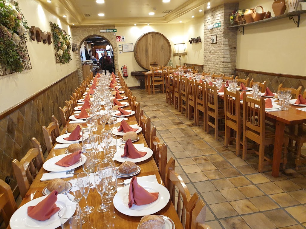 Restaurante Sidreria Pil Pil — Ambiente