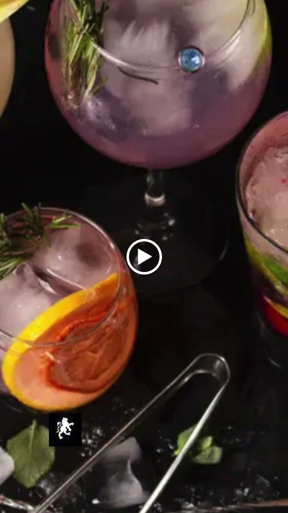 Linekers Bar Magaluf — Videos