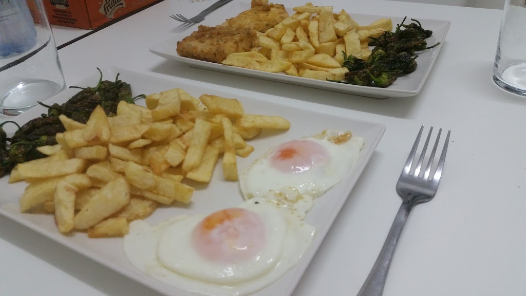 "La Yaya" Cafe - Tapas - Bar