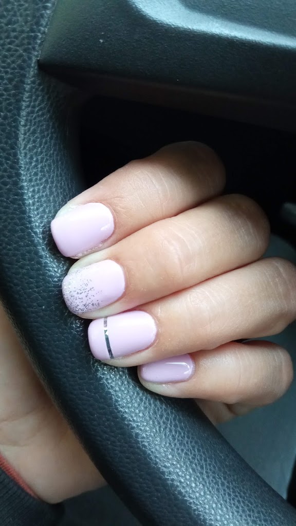 Salon de Belleza Sara Moreno — Manicura