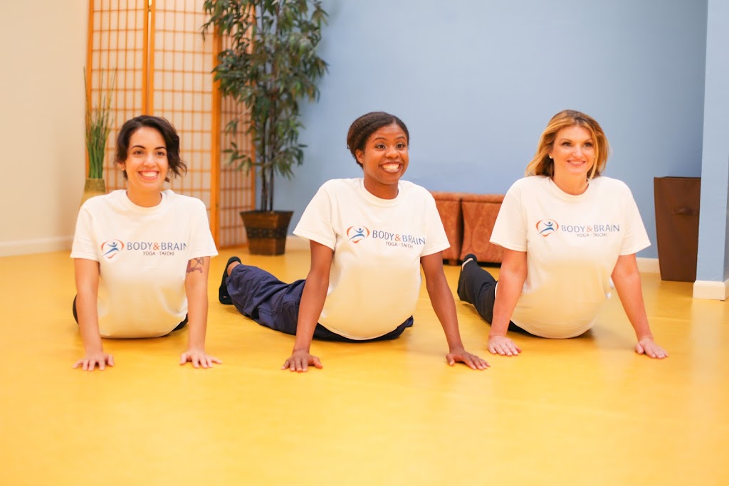  Body & Brain Yoga Tai Chi