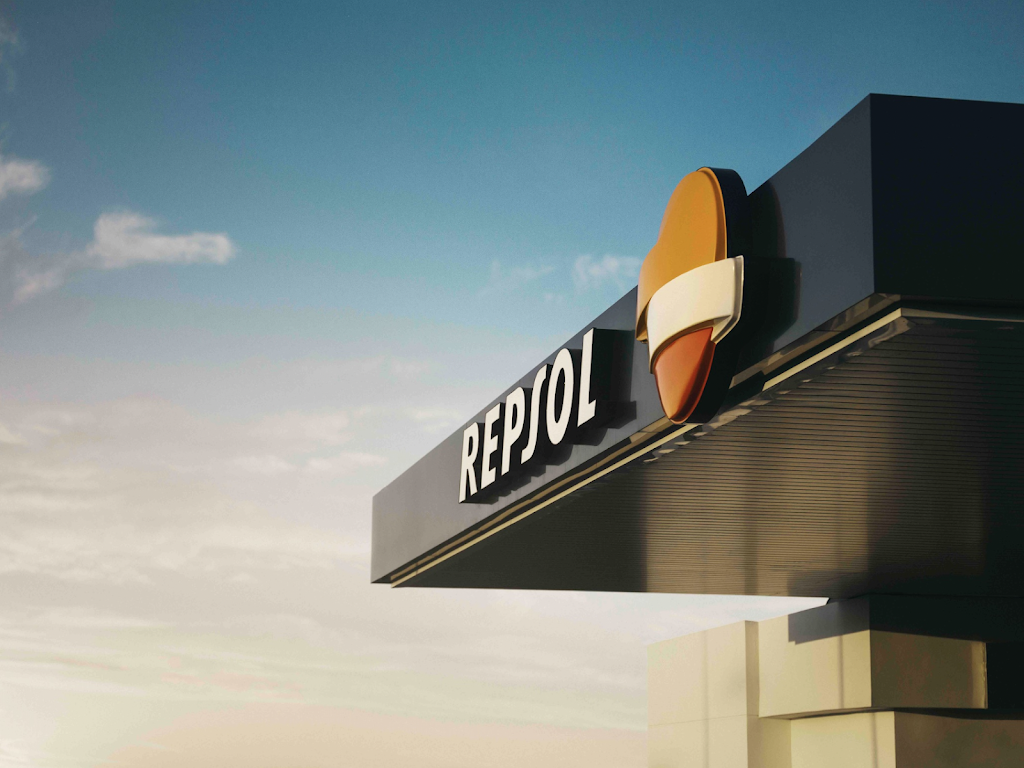 Estacion de Servicio Repsol — Del propietario