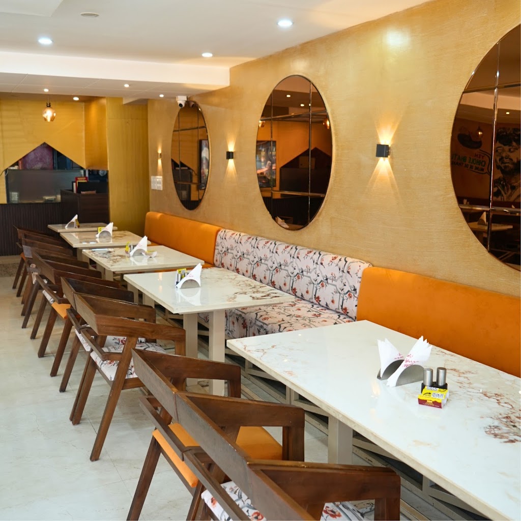 Purani Dilli 6 Vegetarian Restaurant