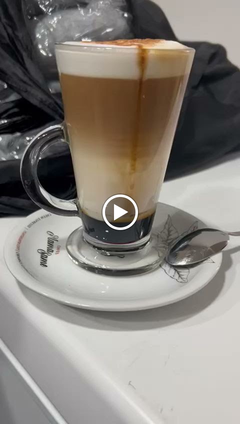 Bar Alhambra (Alhambra o bar) — Videos