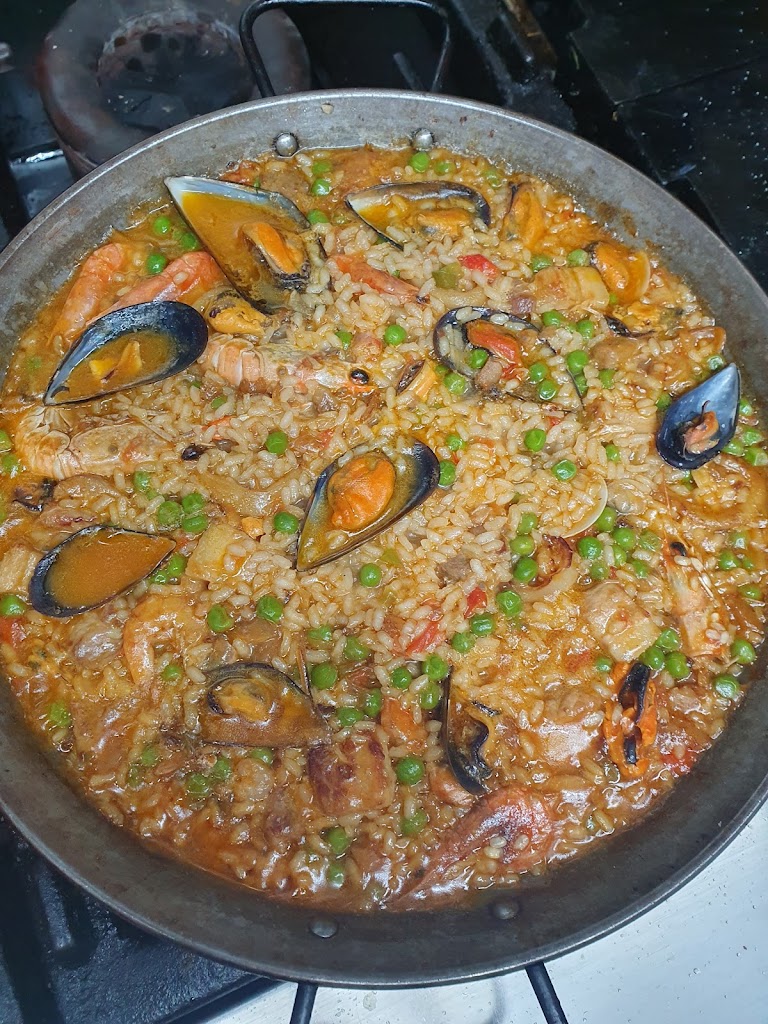Restaurant Camp De Mar — Paella