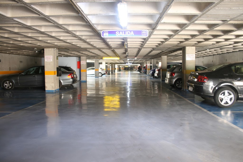 Parking Entrepuentes