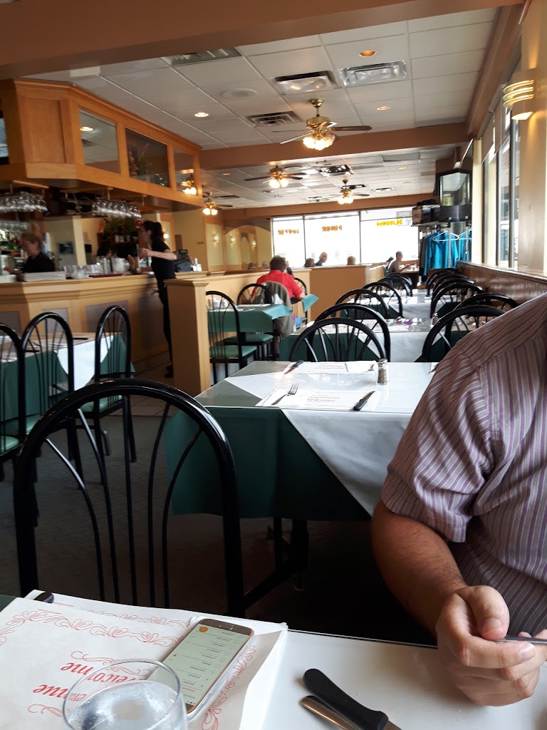 Restaurant Chateau Laval in Laval