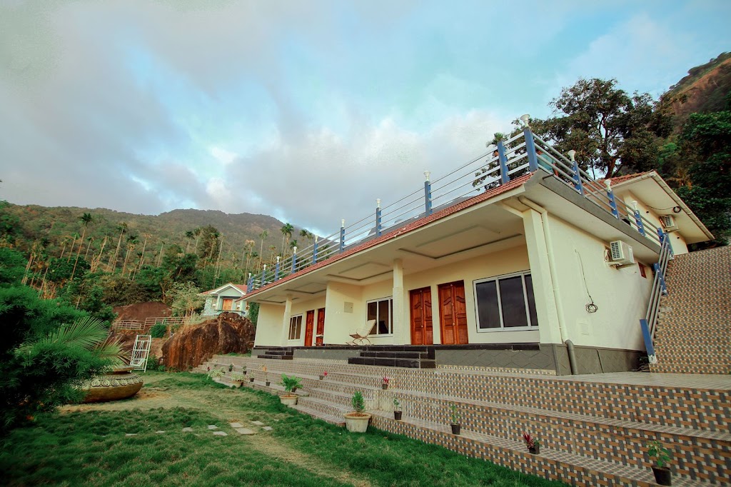 Jathika Resorts
