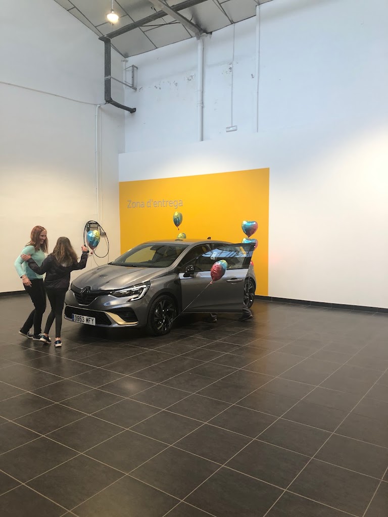 Automobils Pruna RENAULT Mollet del Valles — Interior