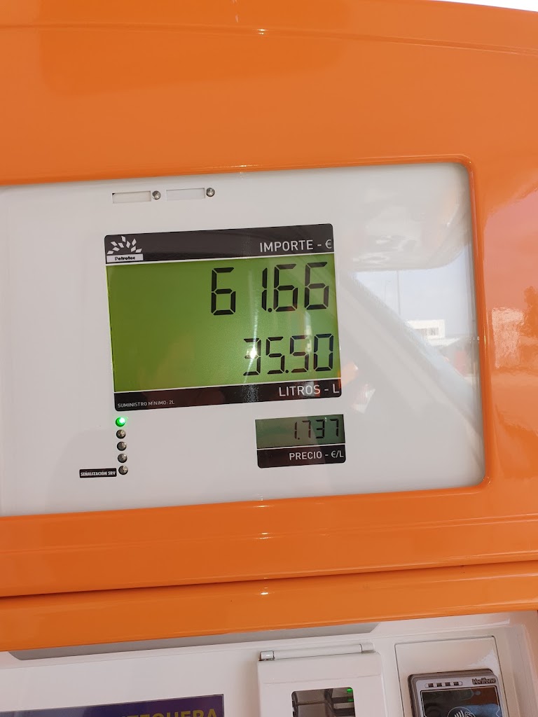 Plenoil Antequera I — Estacion de servicio