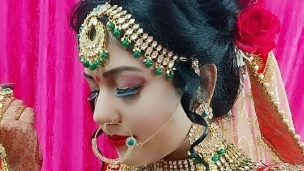 Pragya Beauty Parlour