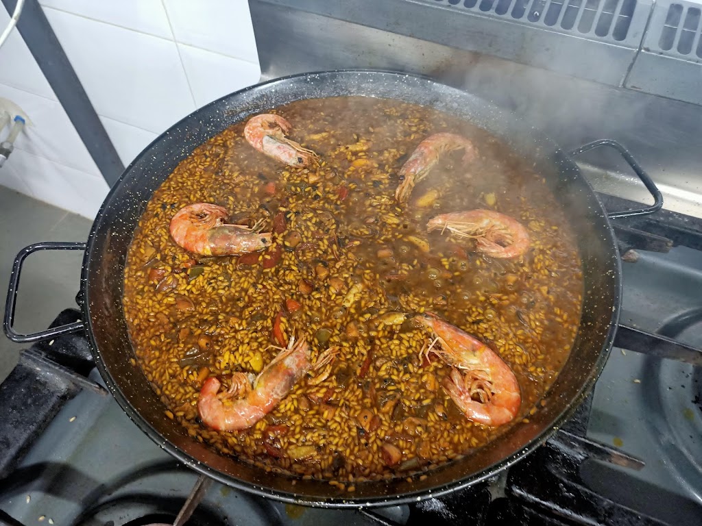 Bar restaurante El rincon del sur — Paella