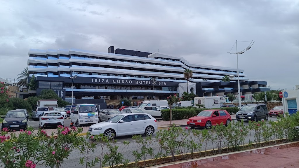 Aparcamiento Botafoch — Estacionamiento