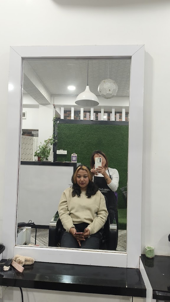 Sanjita Home Hair Stylist And Beautician Services