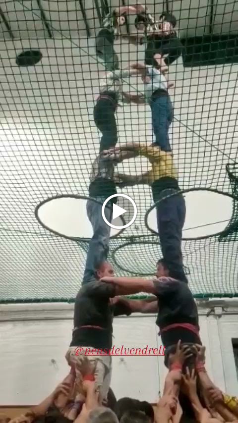 Bar dels Nens del Vendrell — Videos