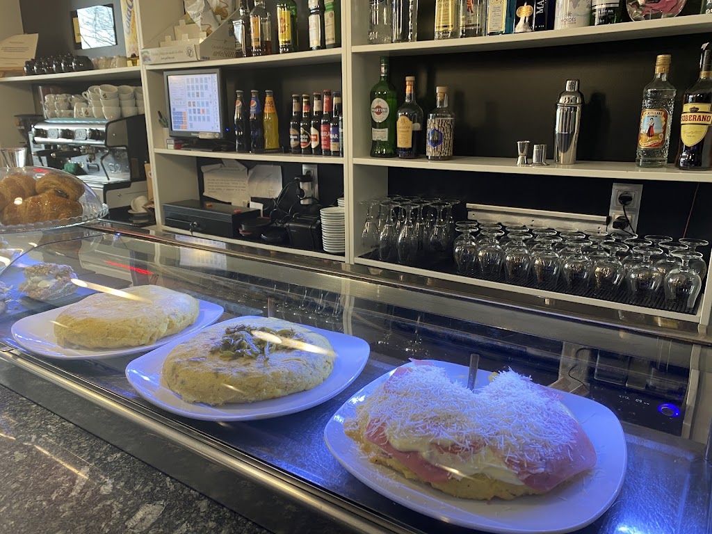 IMPASS — Comida y bebida