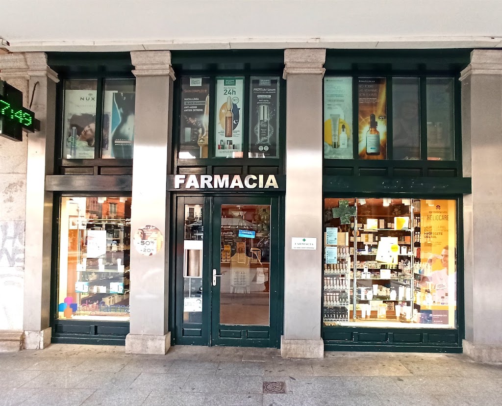 Farmacia Fuente Dorada (Angel Gomez Hernandez)