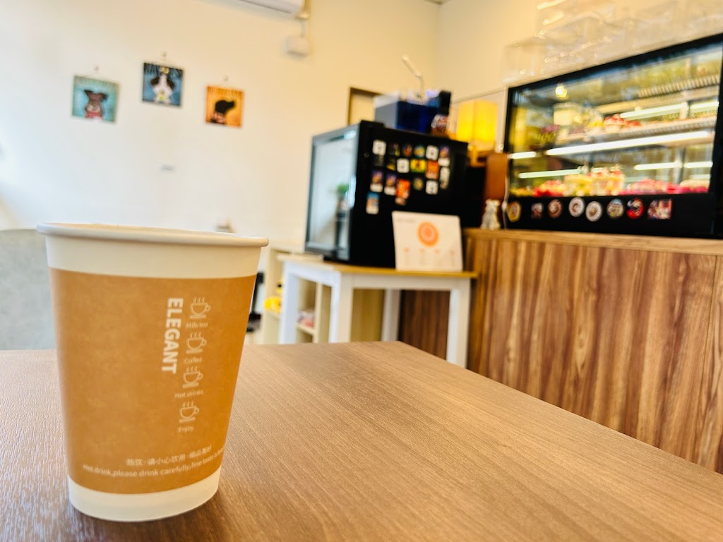 ️|日光甜點室|手作甜點、4吋（含）以上客製蛋糕、檸檬塔、水果塔、咖啡、飲料、寵物友善餐廳 的照片