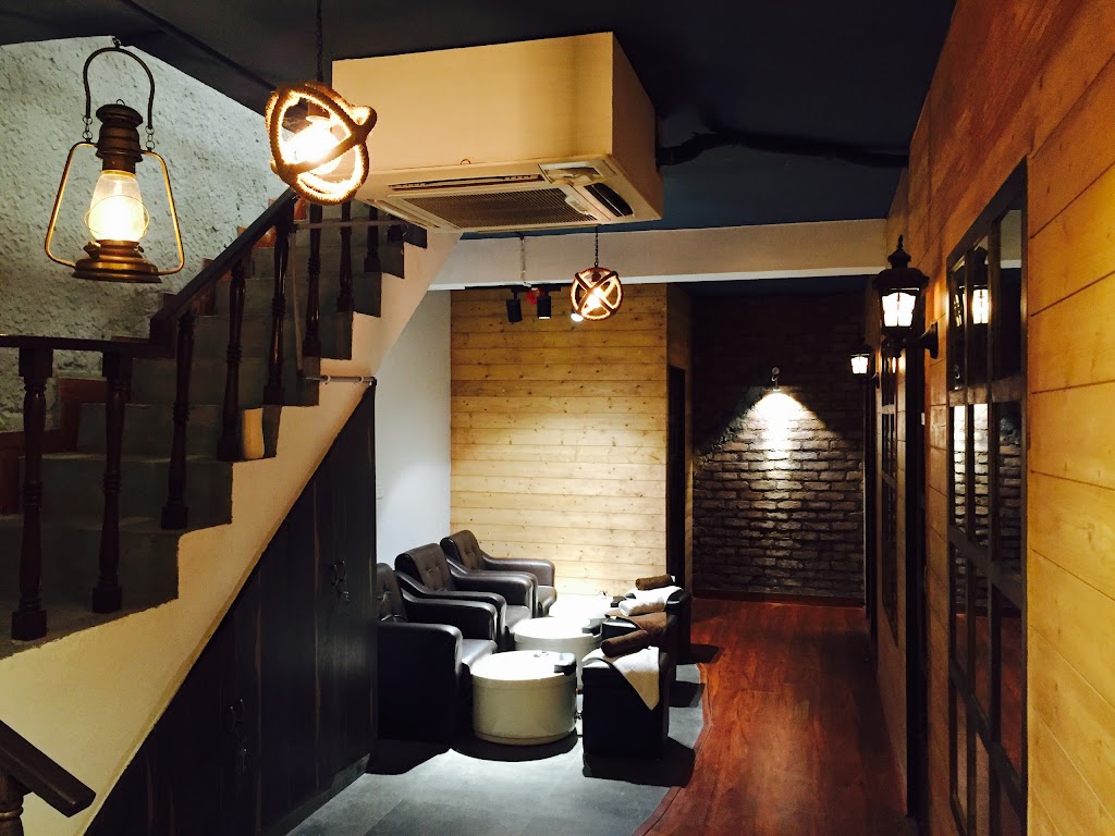 Beauty Lounge Unisex Salon