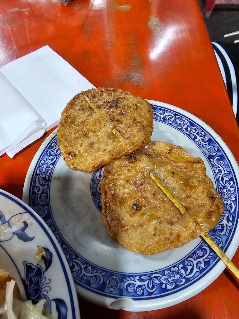 謝家麵線焿、臭豆腐、甜不辣、關東煮(前鎮夜市40年無名老店) 的照片