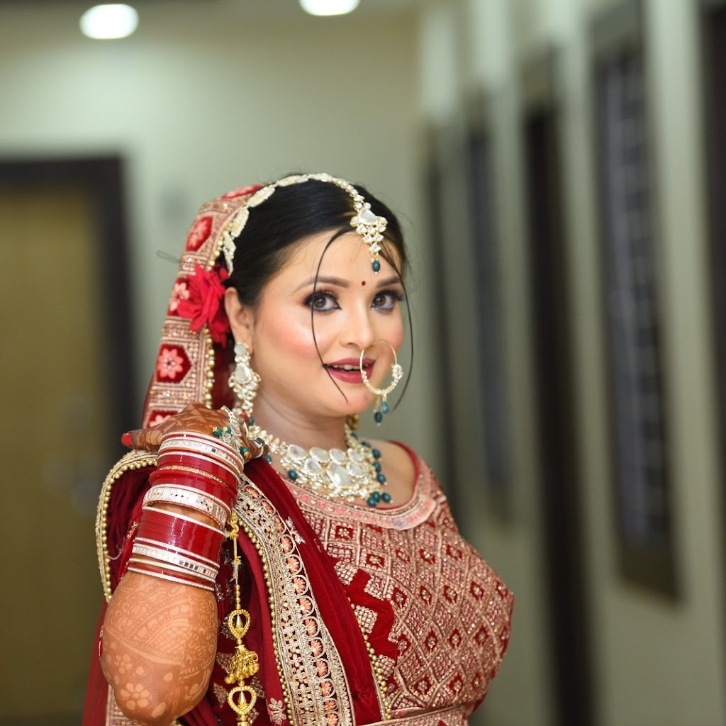 Elegance Beauty Parlour